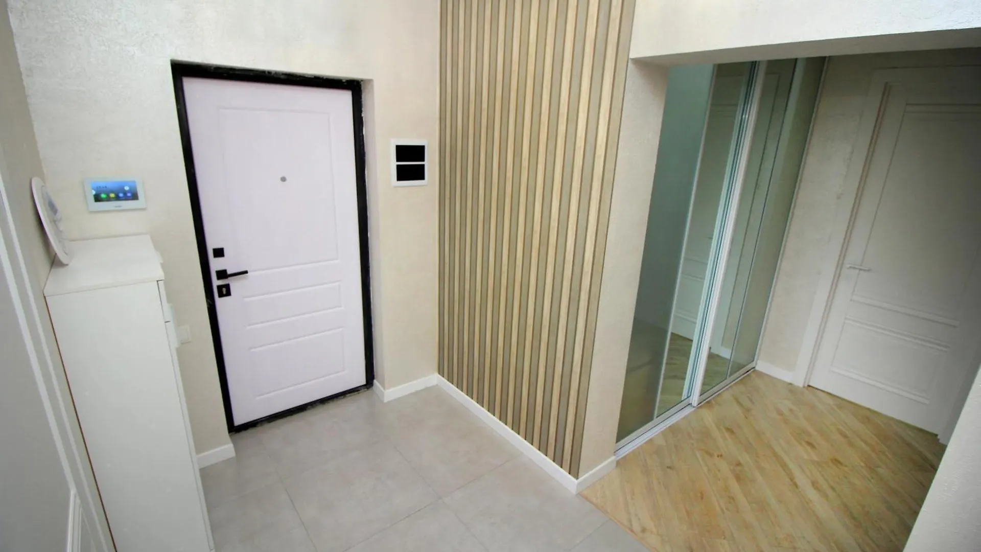Вид На Горы! 3-Комнаты 2-Спальни Apartments Comfort City Almaty